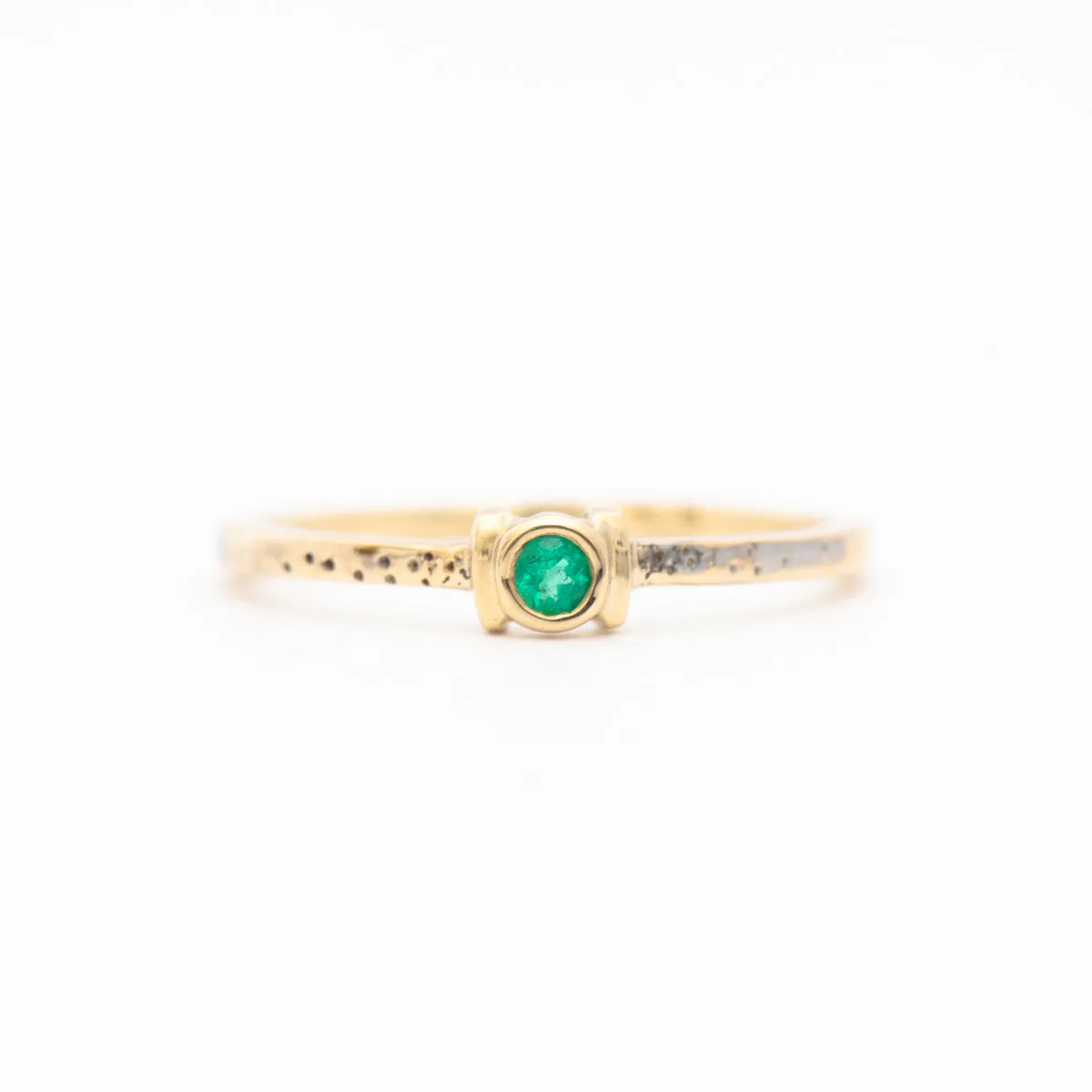 Emerald Catori Ring