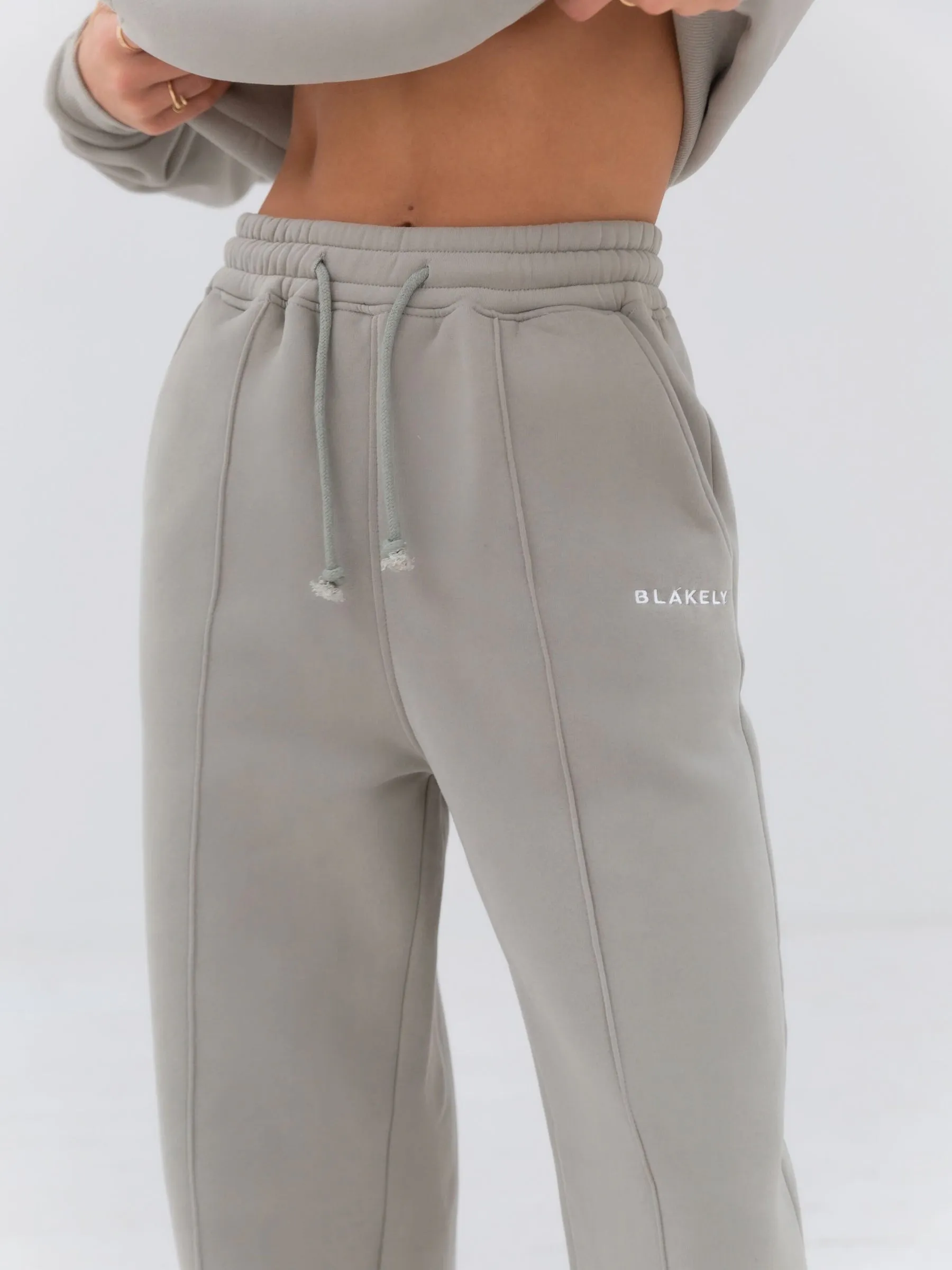 Everyday Wide Leg Sweatpants - Grey