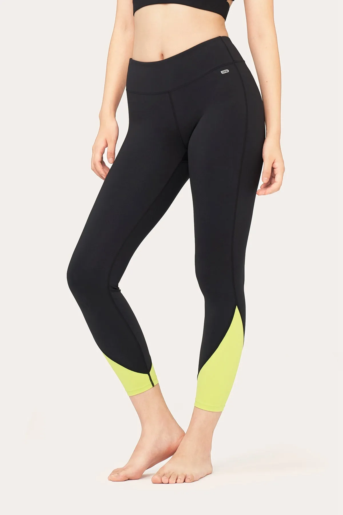 Racer Twist Legging